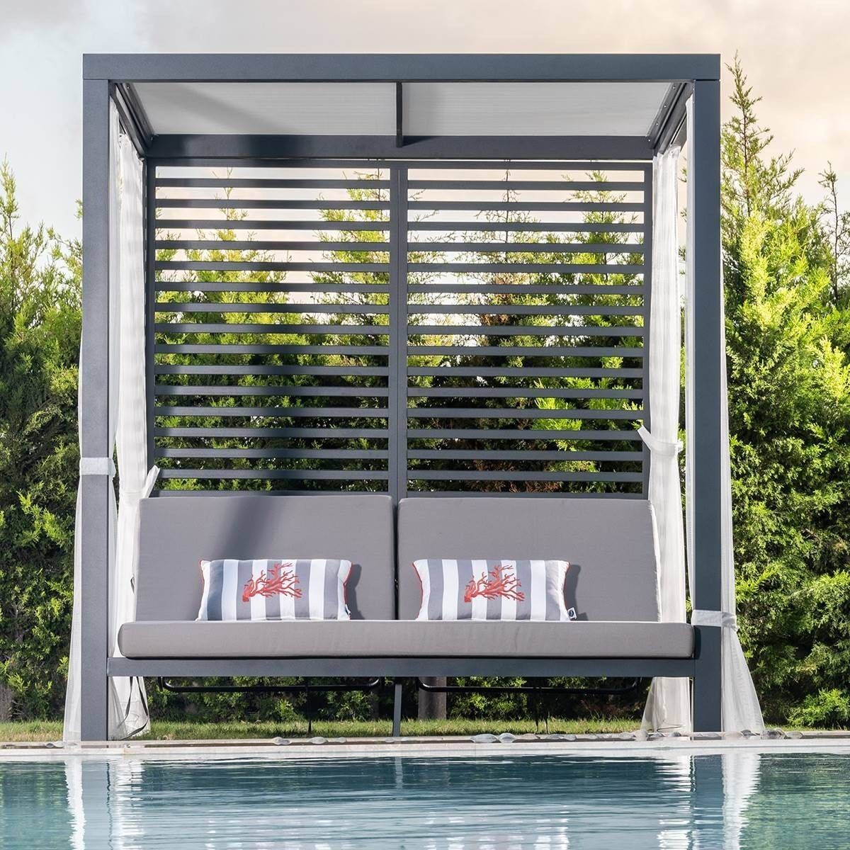 RİGA HAVUZ VE BAHÇE ŞEZLONG DAYBED